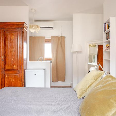 Bari Landlord 71 - Central Rooms Εξωτερικό φωτογραφία